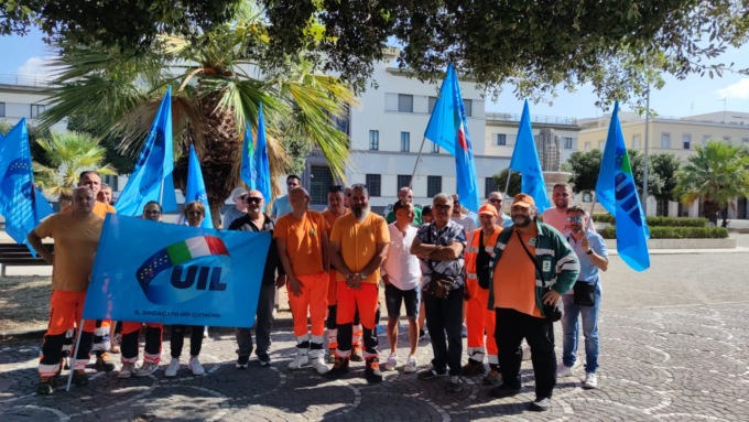 Cisterna Ambiente, assemblea e sit-in davanti alla Prefettura
