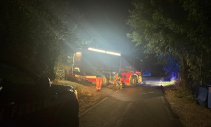 Incendi, da questa mattina in azione anche i mezzi aerei