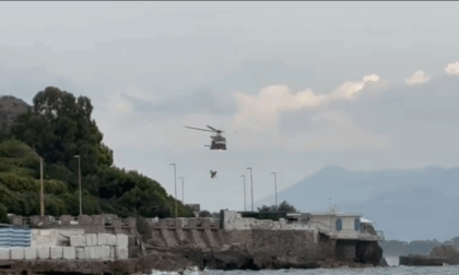 Uomo in difficoltà in mare salvato dai Vigili del Fuoco