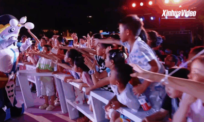 Cina: Haikou, Hainan Island Carnival accende passione estiva