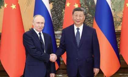 Cina: Pechino, Xi Jinping tiene colloqui con presidente russo (1)