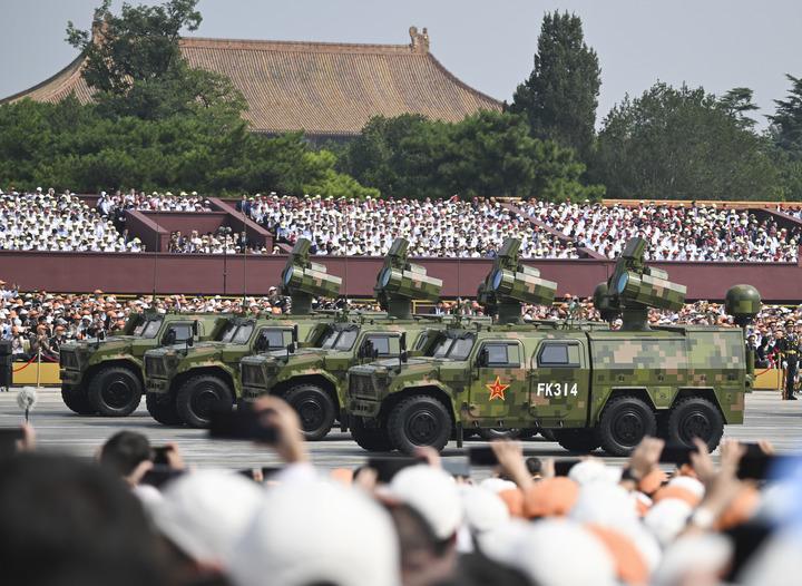 Cina: Pechino ospita raduno per commemorare V-Day (5)