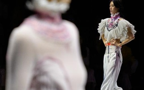 Cina: a Pechino si chiude China Fashion Week (Autunno) 2025 (2)