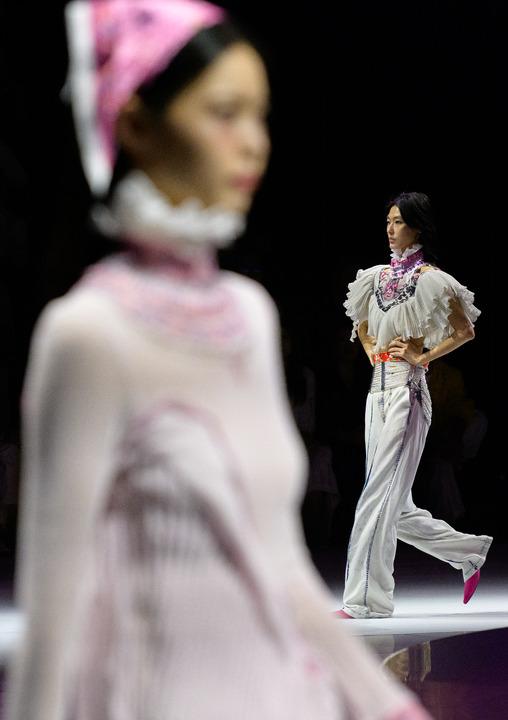Cina: a Pechino si chiude China Fashion Week (Autunno) 2025 (2)