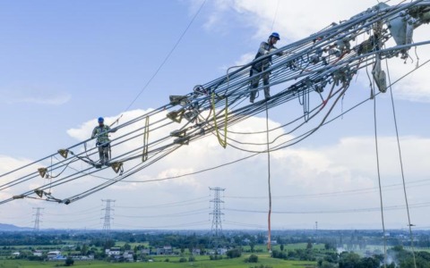 Cina: Anhui, progetto di trasmissione corrente continua ±800 kV (3)