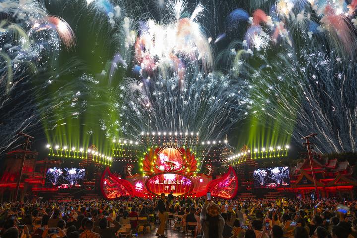 Cina: apertura del secondo festival della cultura Chu a Jingzhou (1)