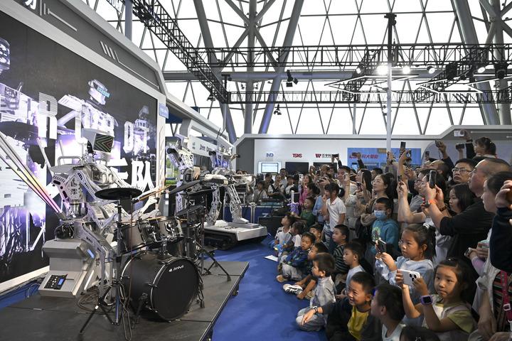 Cina: Anhui, Hefei ospita World Manufacturing Convention 2025 (1)