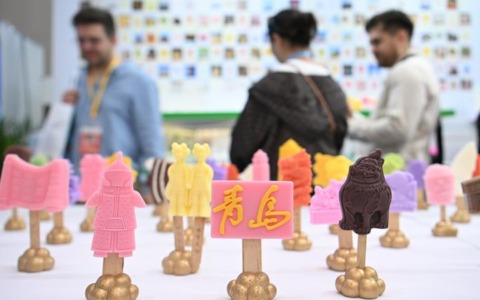 Cina: mostra del gelato a Tianjin (1)