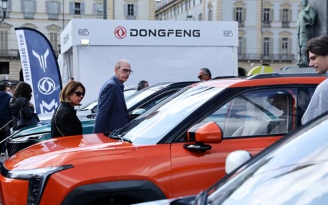 Italia: marchi cinesi presentano nuovi modelli al Salone dell’auto di Torino