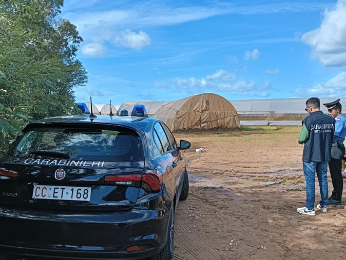 Caporalato, denunciato il titolare di un’azienda agricola