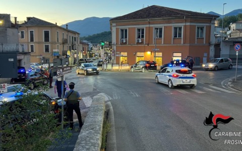 Posti di blocco in città, controllati oltre 130 veicoli