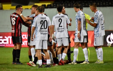 Il Latina nel finale impone il pareggio al Foggia (1-1)