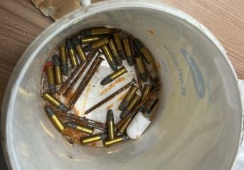 Attentati, trovate 73 cartucce a Campo Boario. Denunciato uno straniero