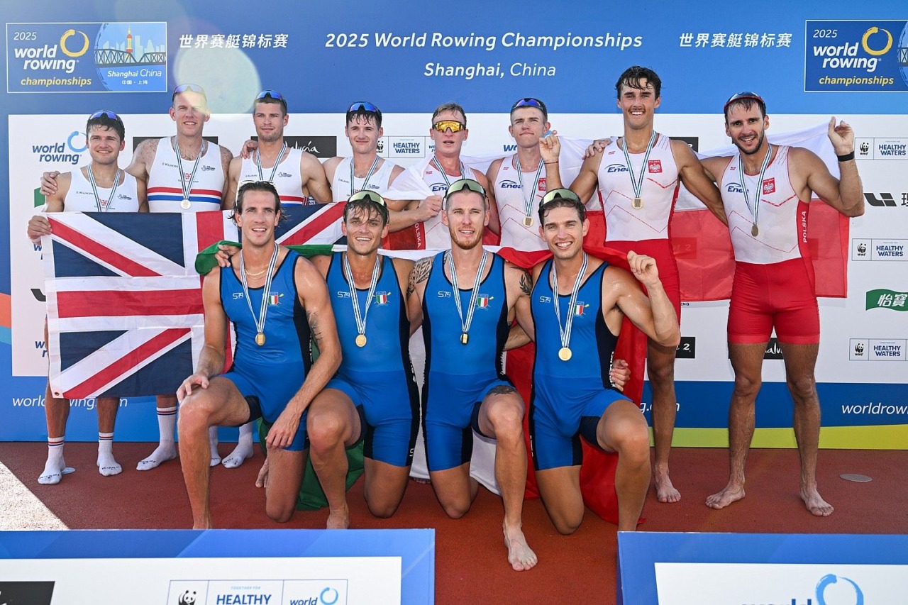 Oro al quattro di coppia. In finale Matteo Sartori. Out il timoniere Emanuele Capponi
