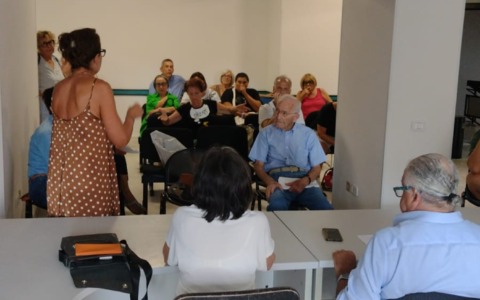 Degrado in via Don Morosini, la protesta dei residenti