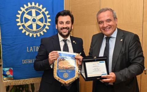 Legalità e Cyberbullismo, il Rotary Club Latina ha incontrato il Questore