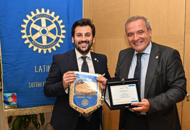 Legalità e Cyberbullismo, il Rotary Club Latina ha incontrato il Questore