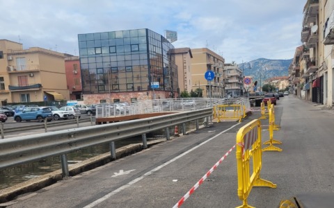 Altro cedimento della banchina su via Lungo Linea Pio VI