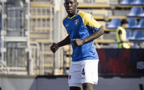 Il Frosinone saluta la Coppa Italia. Il Cagliari vince 4 a 1