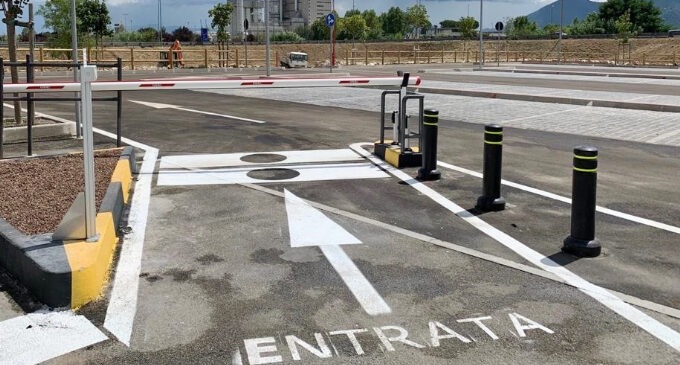 Parcheggi: da 1€ all’ora a € 150 all’anno a ridosso del casello, 80 soste gratis alla stazione
