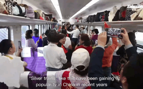 Cina: anziani abbracciano stili di vita attivi e gioiosi