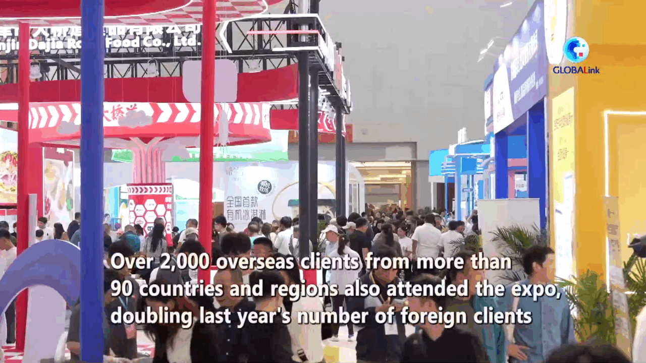 Cina: produttori di gelati assaporano il successo a un’expo a Tianjin