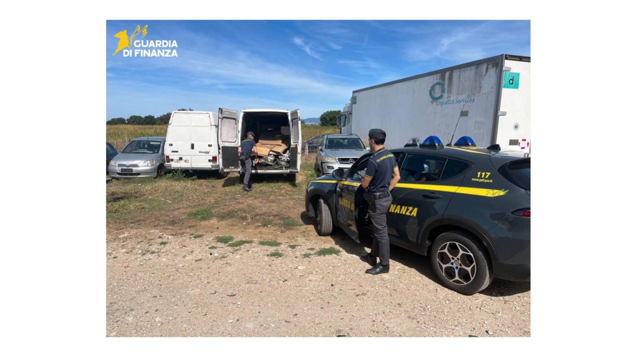 Discarica abusiva vicino al Canale di Rio Martino, denunciate dalla Guardia di Finanza due persone