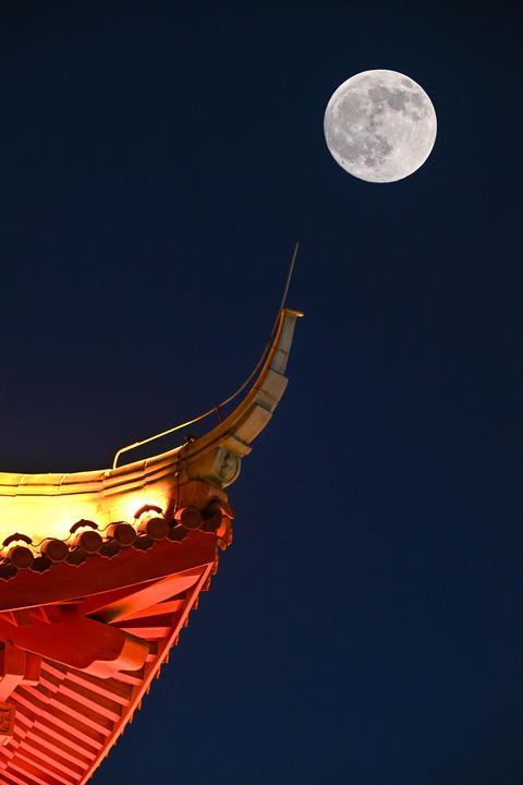 Cina: celebrazioni per Festa di metà autunno (3)