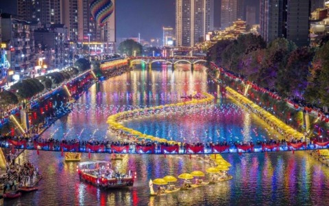 Cina: vacanze per Giornata nazionale, Festa di metà autunno (3)