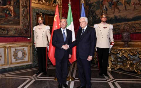 Italia: Mattarella incontra ministro cinese Esteri Wang Yi a Roma (1)