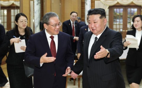 Premier cinese Li Qiang incontra Kim Jong Un a Pyongyang