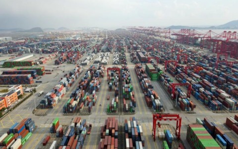 Cina: presenta iniziativa per promuovere corridoi marittimi verdi internazionali