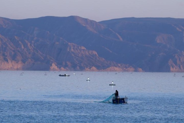 Fermo pesca, tra rabbia e speranza