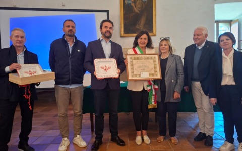 Omaggio ai donatori di sangue Avis