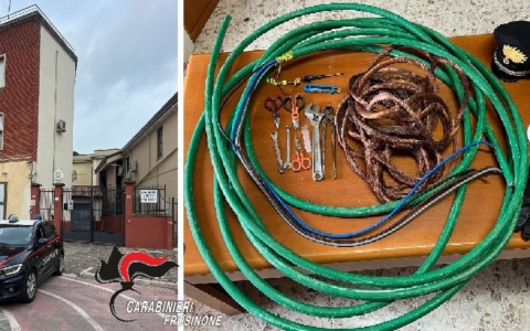 Sorpreso con 40 chili di cavi in rame, denunciato