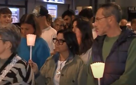 Fiaccolata per Federico, familiari e amici chiedono giustizia