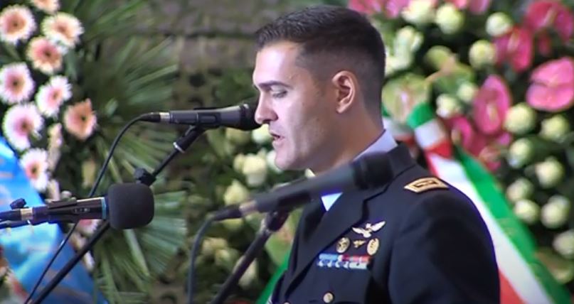 Tragedia aerea, ai funerali il ricordo di colleghi e familiari. VIDEO