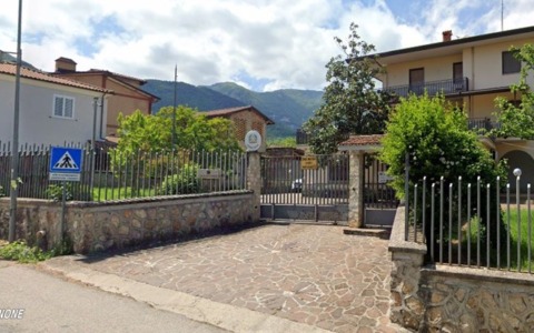 Maltratta la convivente ed il figlio, 46enne allontanato dalla casa familiare