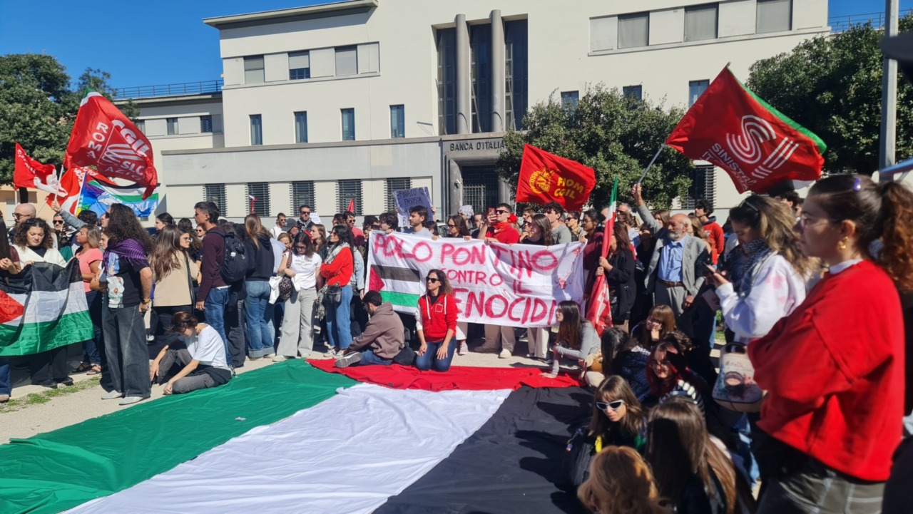 Corteo e sciopero al grido di “Palestina libera”