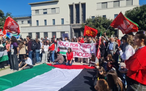 Corteo e sciopero al grido di “Palestina libera”