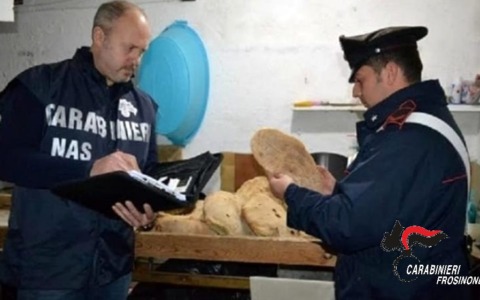 Sicurezza alimentare, chiuso panificio per irregolarità