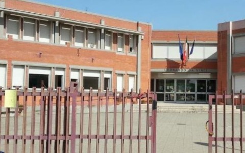 Riaperta la palestra della scuola “Da Vinci – Rodari”