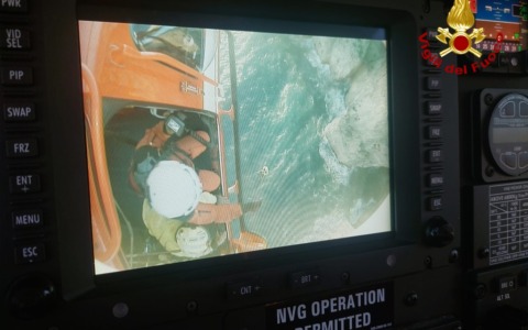 Soccorsi due rocciatori bloccati sulla Montagna Spaccata