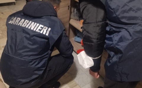 Spaccio di droga, tre misure cautelari e sette indagati