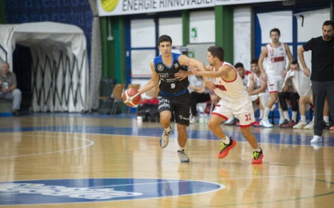 Benacquista Latina beffata a Chiusi. Vince la Real Sebastiani Rieti