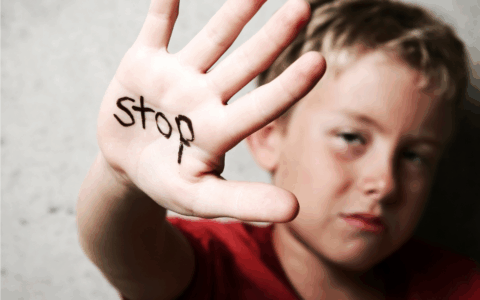 Stop al Bullismo: incontro su scuola e sport