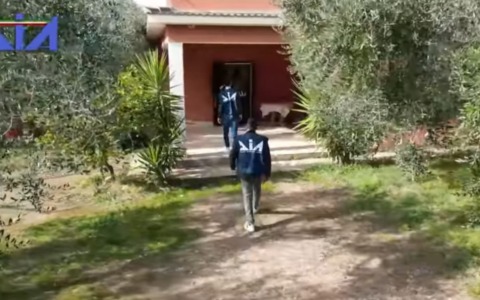 Operazione “Assedio”, arrestati dalla DIA a Casablanca Patrizio Forniti e Monica Montenero. IL VIDEO