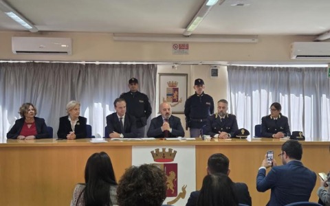 Violenza domestica, firmato il protocollo “Zeus” tra la Questura e la Asl