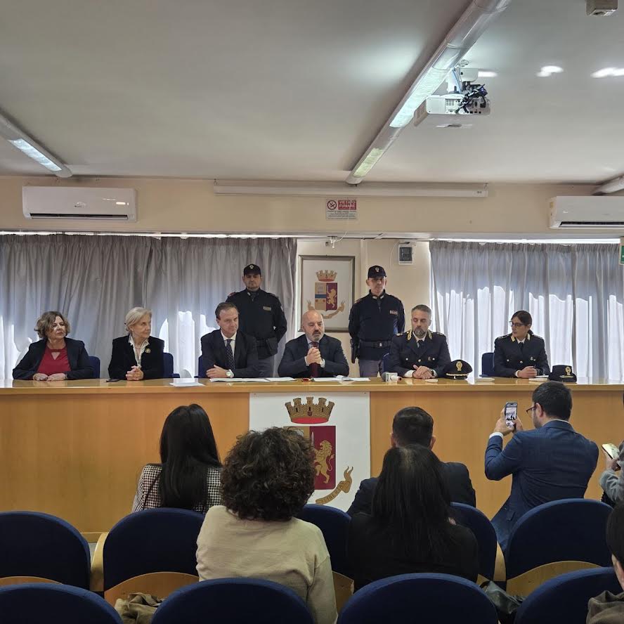 Violenza domestica, firmato il protocollo “Zeus” tra la Questura e la Asl