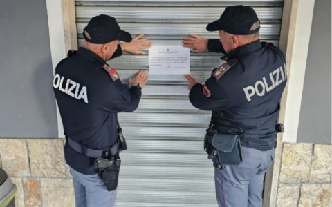 Droga e pregiudicati, il Questore sospende la licenza al bar